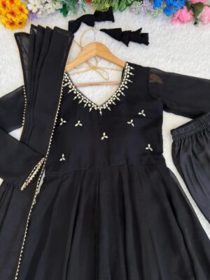 New party wear look fox Georgette Gown with pant and duppatta