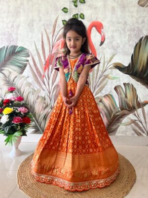 Coin Gown with position coat