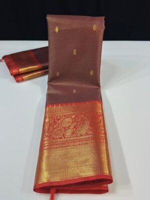 Viral Vintage inspired saree